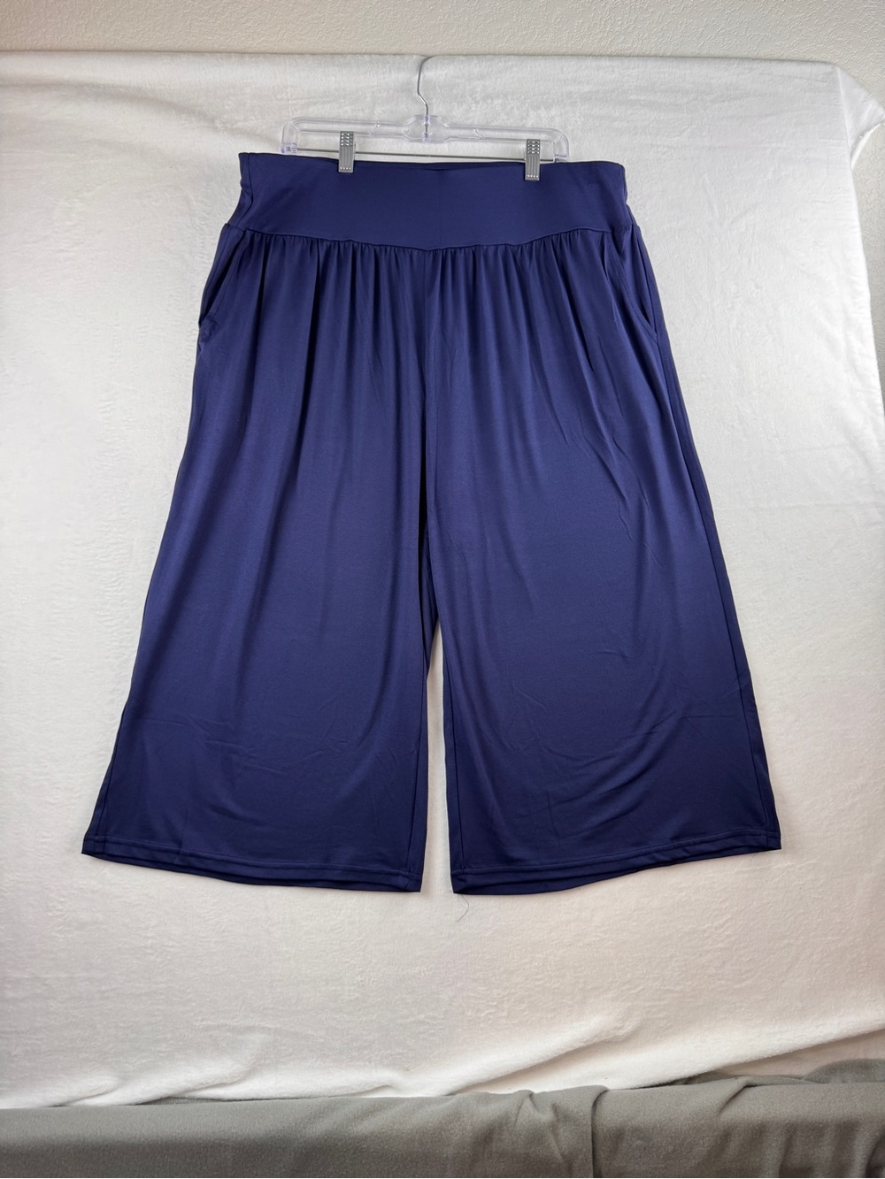Women's Navy Wide Leg Pull On‎ Pants Lightweight Relaxed Drape Pocket Casual